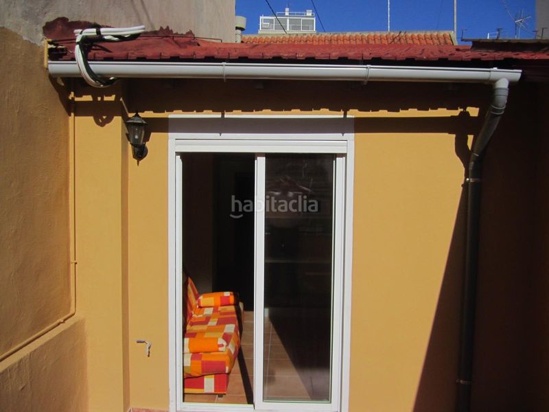 Foto 6fbabfff-94b1-4c28-b21d-b473e59e7afc. Edifici a calle colon 12 a Barrio del Centro Alicante