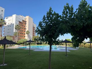 Piso en Avenida del puerto  33. Exclusivo apartamento en la urbanización naturamar con vistas al