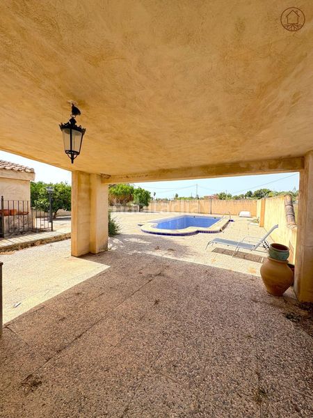 Foto c0f5c689-aa34-4077-b5d2-f738e1a38787. Chalet con parcheggio piscina in Almoradí
