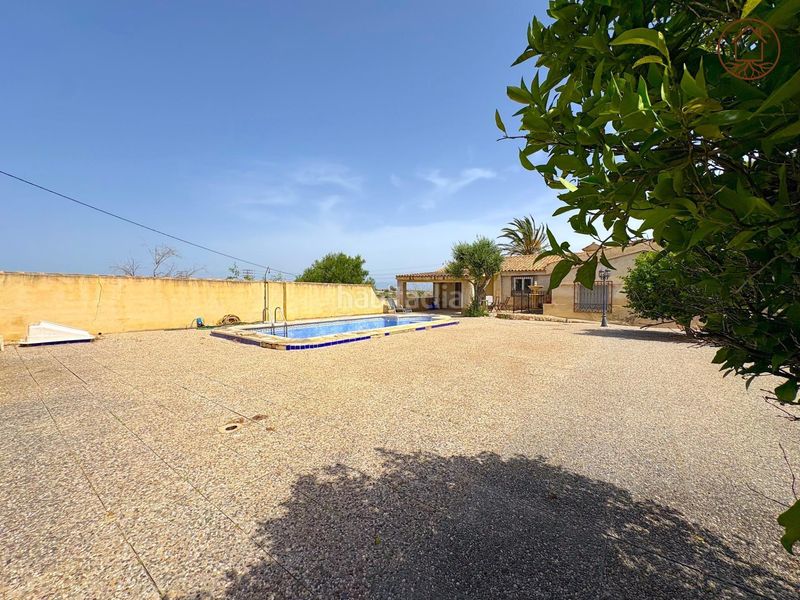 Foto da870006-e738-441e-8790-3d7fb4da358b. Chalet con parcheggio piscina in Almoradí