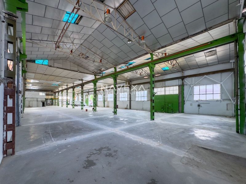 Foto f95c0607-2b38-4fda-b0e5-68048485f742. Location bâtiment à usage industriel dans Zona Industrial Pinto