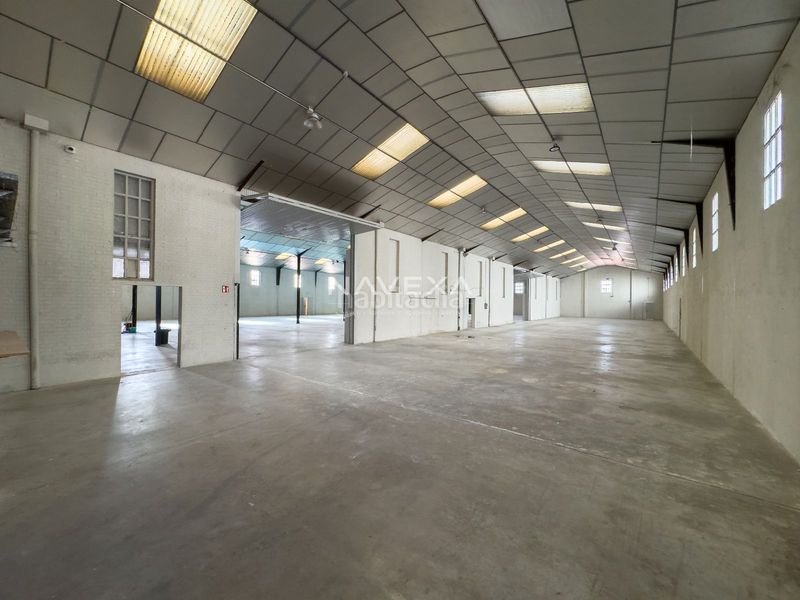 Foto 1741bdac-f741-42b4-aa4e-10aa217b97b6. Rent industrial building in Zona Industrial Pinto