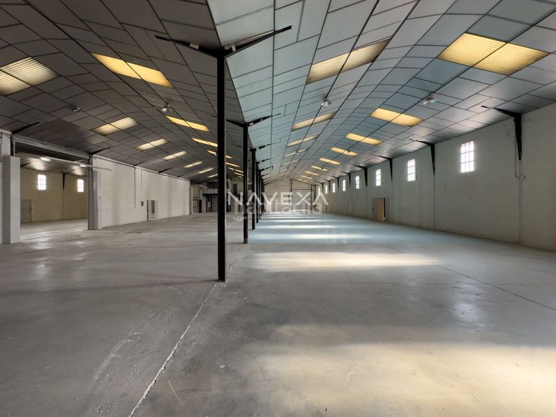 Foto b8b00c1b-772c-48b8-8e1b-ad0e7f23e84e. Rent industrial building in Zona Industrial Pinto