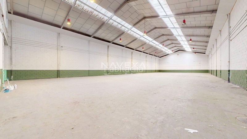 Foto ed923330-79ee-4611-b6b1-2638eb7e9861. Location bâtiment à usage industriel dans Los Olivos-Los Ángeles Getafe