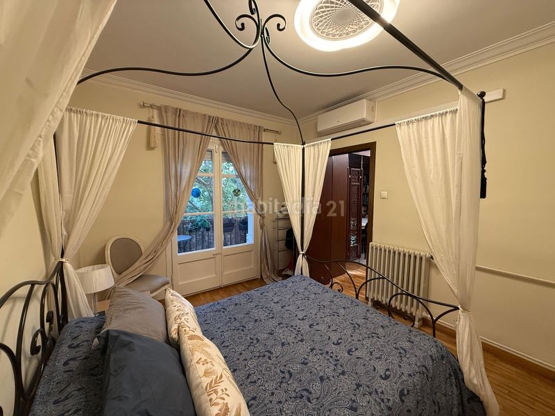 Foto 4d9ccd0e-5af9-42a3-b584-c2cd9c4d4030. Apartament a Sagrada Família Barcelona