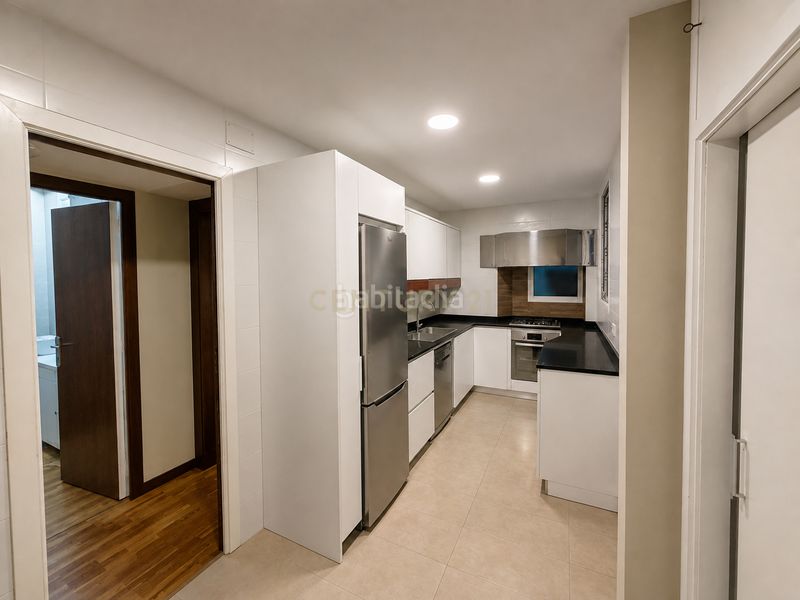Foto 8d850316-11b5-456e-aeea-000dbe78d465. Apartament a Sagrada Família Barcelona