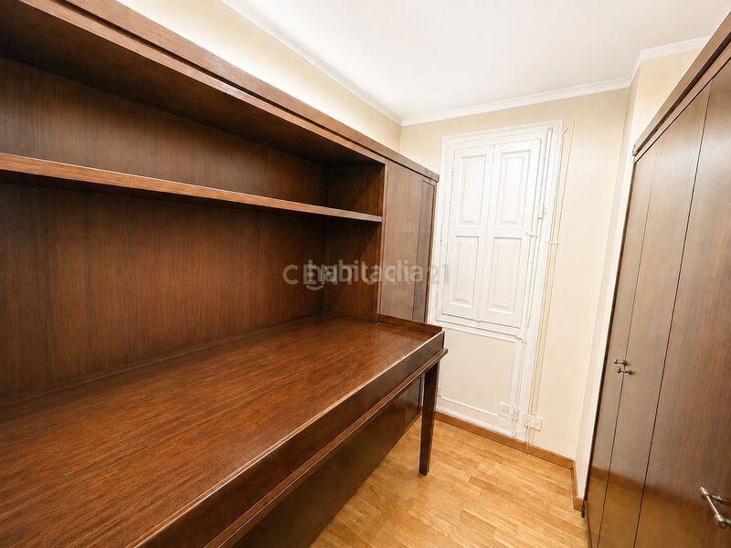 Foto bf3227a9-a9d1-42b1-b593-3e32f27a937a. Apartament a Sagrada Família Barcelona