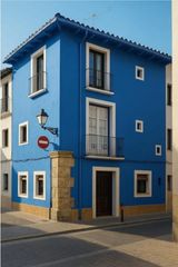 Location Studio  Carrer de sant agusti 20. Alquiler de estudio