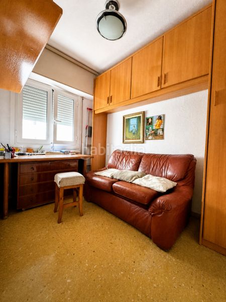 Foto f8947fce-a688-462a-8fb1-0f25ddac8e72. Pis amb aparcament a Malilla Valencia
