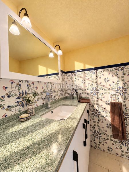Foto 1007afcc-438b-4f75-9cab-5357d8a3a9e5. Chalet  independiente en Sant Antoni Cullera