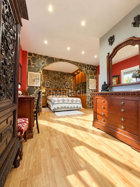 Foto 5bfa6b88-c5e9-4c04-a817-5d2735a42bae. Chalet  independiente en Sant Antoni Cullera