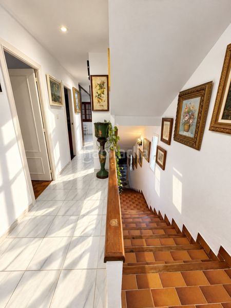Foto f61b8ce5-520e-43cf-8bed-a91fb408bccd. Chalet  independiente en Sant Antoni Cullera
