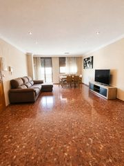 Pis a Pere Crespí. Piso en venta alzira