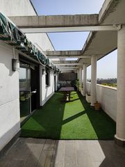 Location Attique  Avenida juan xxiii. Espectacular ático de 4 dormitorios con 2 terrazas, 2 garajes y