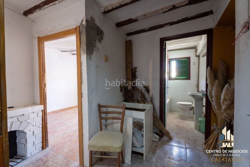 Foto 0a202784-2c19-4b1b-94de-926633618cf5. Casa adossada amb calefacció aparcament a Centro Calatayud