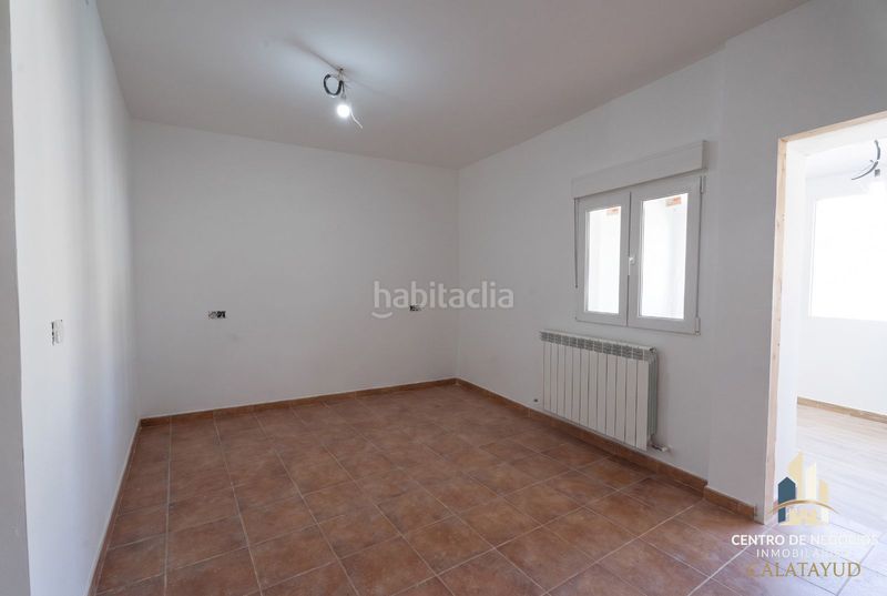 Foto d51ceea0-48bb-499e-9078-8d43a43375be. Casa adossada amb calefacció aparcament a Centro Calatayud