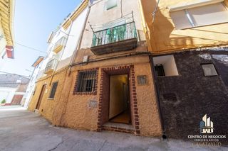 Maison  Rubio 8. Casa rústica en munébrega lista para entrar