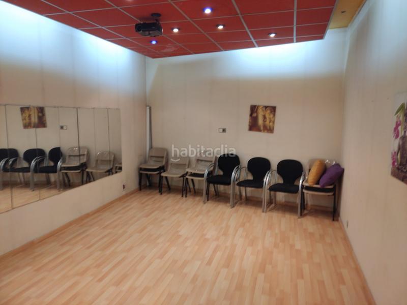 Foto 34ad0ea0-05e8-4924-8ba1-4fc072a3e909. Alquiler local comercial en carretera de montcada 134 precioso local en Terrassa