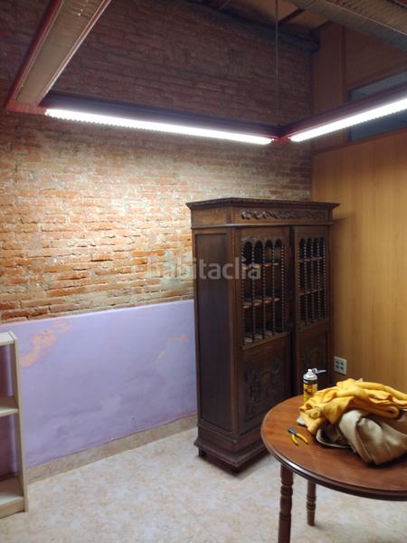 Foto 3aa9ab2e-ca9a-4c9f-8d8a-55269d1c386b. Alquiler local comercial en carretera de montcada 134 precioso local en Terrassa