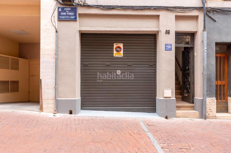 Foto 1b68bff4-d24b-4726-b1ae-24fd3faaf112. Casa adossada amb aparcament a Barri del Centre Terrassa