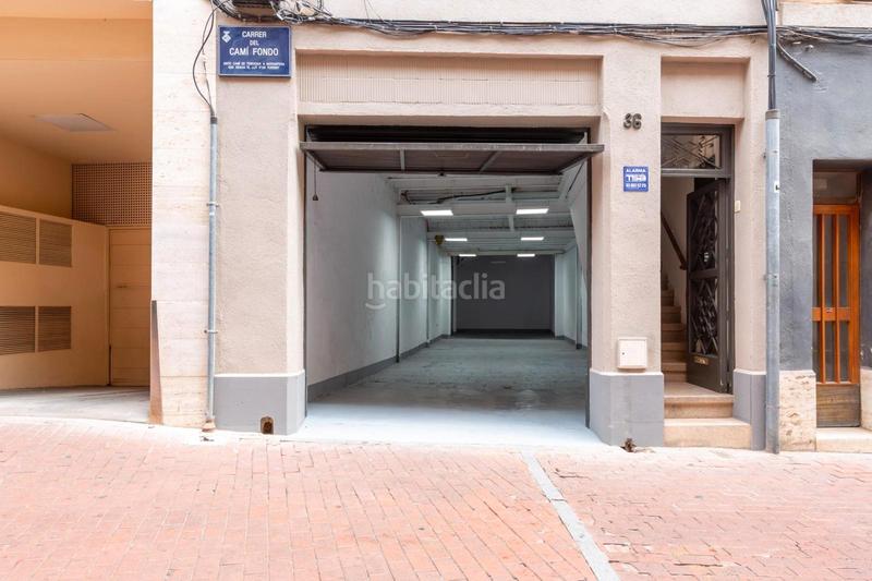 Foto 28d11d58-3af8-47dc-8425-fe019dbfbf75. Casa adossada amb aparcament a Barri del Centre Terrassa