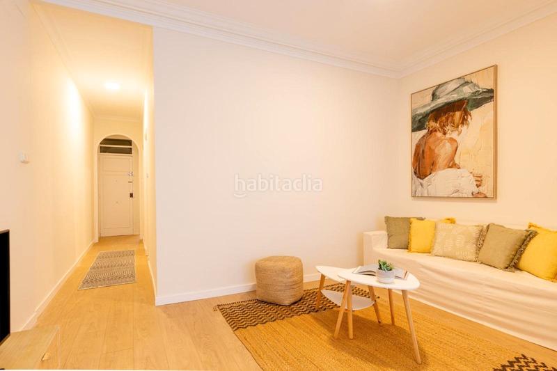 Foto 4b2d0485-0848-4401-990a-da295b6ffedb. Casa adossada amb aparcament a Barri del Centre Terrassa