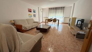 Location Appartement à Calle de la diputación provincial 1. Piso especial estudiantes