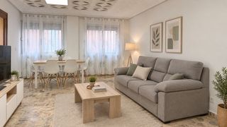 Miete Reihenhaus in Alpartir. Casa unifamiliar una planta en alpartir