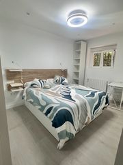 Miete Etagenwohnung  Calle del olmo. Vive el madrid más auténtico sin renunciar al confort.