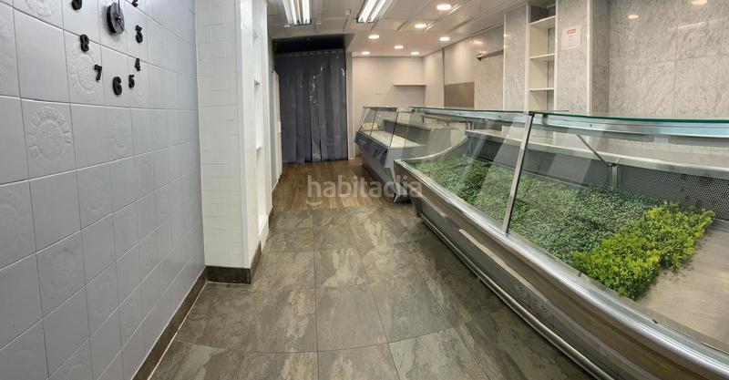 Foto 1a38000c-673d-46c8-ad43-a70347d4ec6e. Local commercial dans carrer de sant quintí 8 dans El Camp de l´Arpa del Clot Barcelona