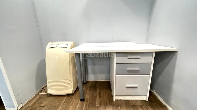 Foto 1b04a2dd-c3e1-4e8c-a062-8a6415b97d4a. Local commercial dans carrer de sant quintí 8 dans El Camp de l´Arpa del Clot Barcelona