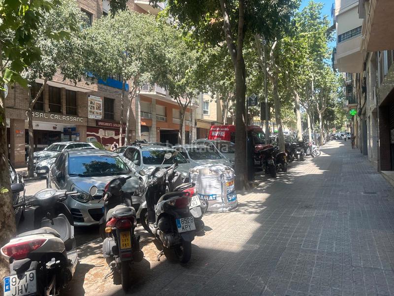 Foto 6a60f3a0-43e1-4b76-88b0-d8e2cbda5511. Local commercial dans carrer de sant quintí 8 dans El Camp de l´Arpa del Clot Barcelona