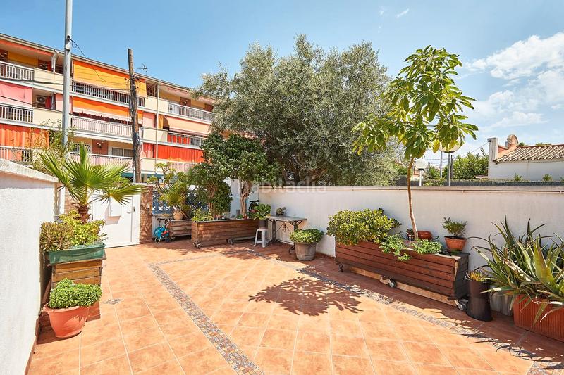 Foto 5f527ea1-2f41-4630-8b20-c4f5b96ef2ce. Casa a carrer de l'estrella de mar 214 a Baixador Castelldefels