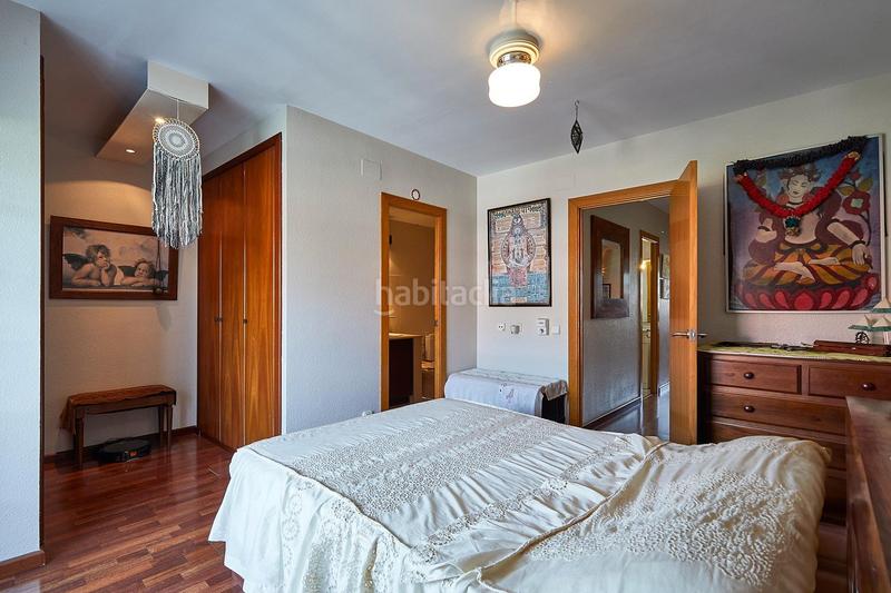 Foto e74ca49d-8d13-4503-a538-f25e2e283fb5. Casa a carrer de l'estrella de mar 214 a Baixador Castelldefels