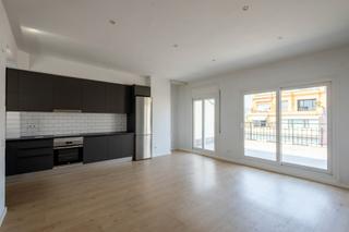 Appartement  Carrer del consell de cent. Atico en la eixemple