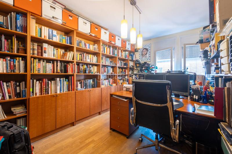 Foto f44e2a67-09c0-4326-8990-7a1c4ae11d4c. Appartamento con riscaldamento in L´Antiga Esquerra de l´Eixample Barcelona