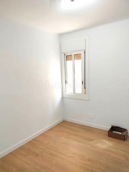 Foto 1d58b4b7-9b94-432e-a9dc-7de05d936a80. Pis a carrer amapolas 36 a Pubilla Cases Hospitalet de Llobregat (L´)