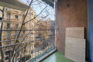 Pis  Carrer del rosselló. Exclusiva vivienda reformada a estrenar junto a la sagrada famil