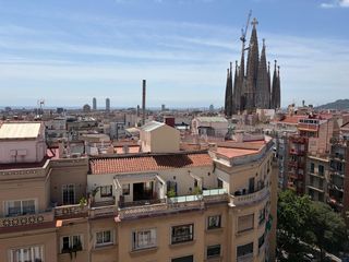 Pis a Carrer de Còrsega
