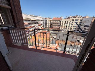 Flat  Calle de sicília. La tranquilidad que buscas en pleno eixample