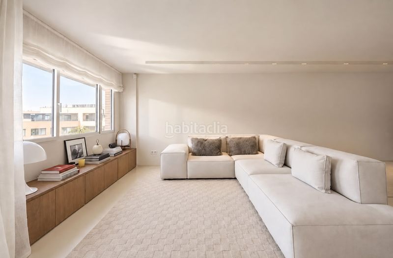 Etagenwohnung mit heizung in Tres Torres Barcelona