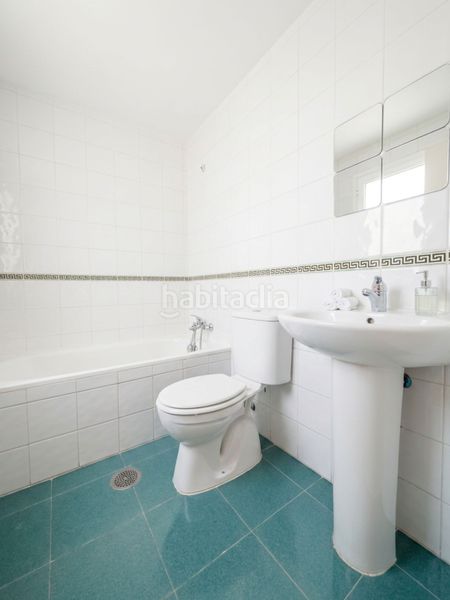 Foto df9c0ea3-0367-4704-8246-13a367424068. Xalet amb calefacció aparcament piscina a El Monte Torrelodones