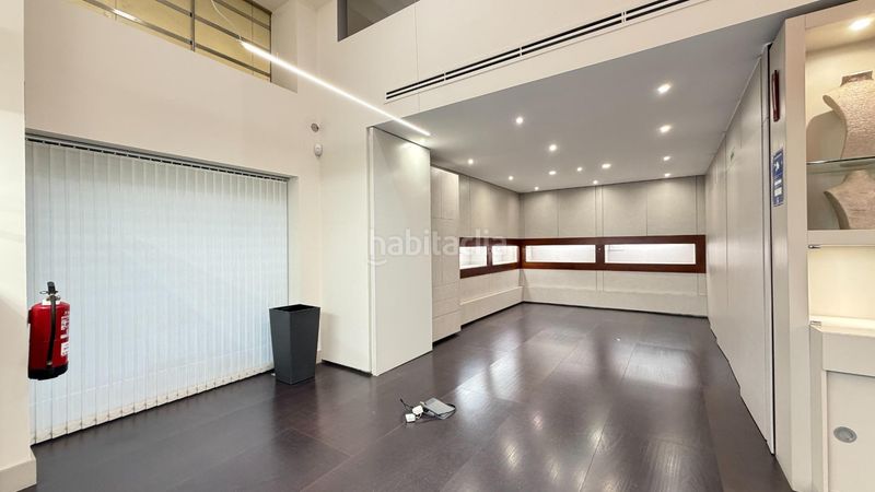 Foto 75691b07-2da0-4520-80cf-448ba71585f0. Local comercial a Plaza Independencia Vigo