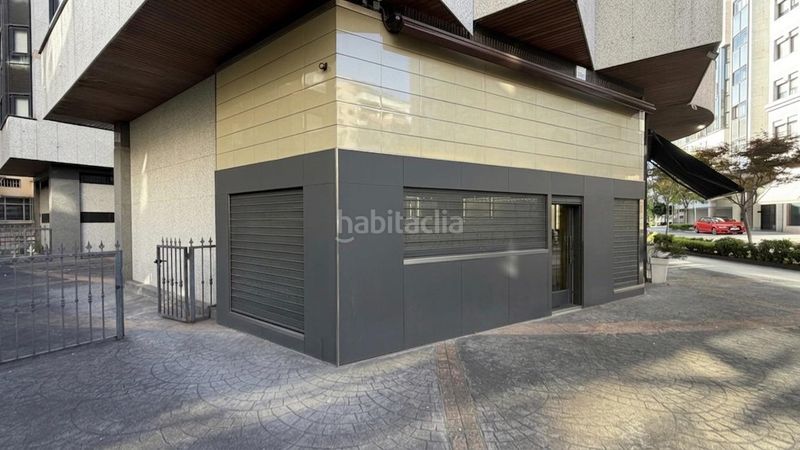 Foto 8b4f68ab-5514-46b6-a4f6-8d355d615157. Local comercial a Plaza Independencia Vigo