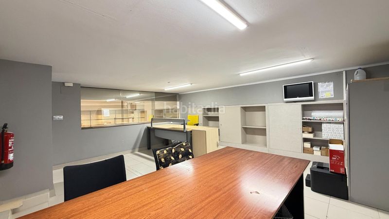 Foto 9b29baf3-a7ad-4c1f-8f90-742ffd9a29fe. Local comercial a Plaza Independencia Vigo