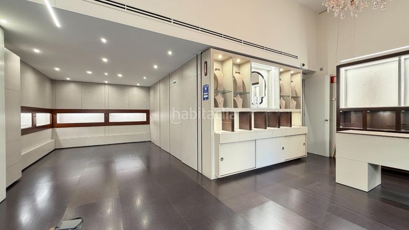 Foto cd806021-39e8-4026-8b01-c201364a3442. Local comercial a Plaza Independencia Vigo