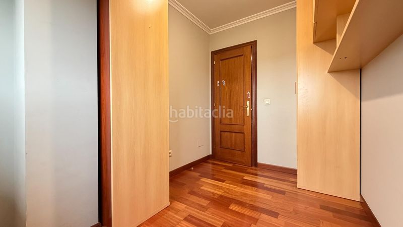 Foto cf59ef9b-2427-4e12-beee-d0a5d18fd82f. Pis amb aparcament a Sardoma - Castrelos Vigo