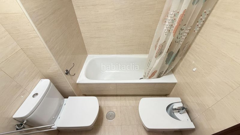 Foto df8fe793-4617-409b-8c27-2e9fd3f3f92b. Pis amb aparcament a Sardoma - Castrelos Vigo