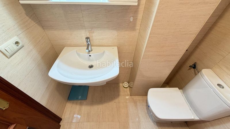 Foto fe9a529c-4cdc-4de1-abd0-73311abb51e8. Pis amb aparcament a Sardoma - Castrelos Vigo