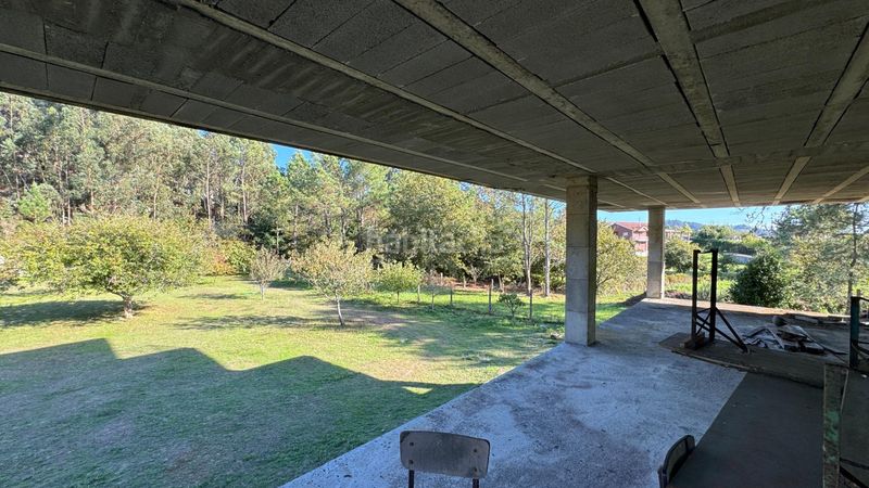 Foto 3d4487cf-9cd9-47e1-9005-0b34610b6e67. Casa amb calefacció aparcament a Aldán Cangas